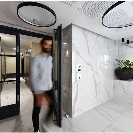 Studio Neuf Paris La Defense Metro 15 Rueil - Suresnes - Mont Valerien Kültér fotó