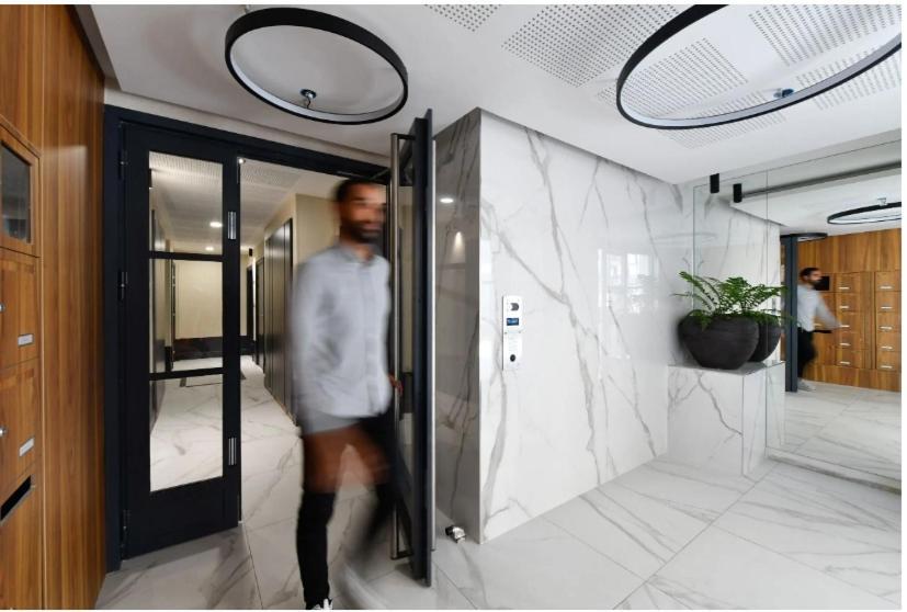 Studio Neuf Paris La Defense Metro 15 Rueil - Suresnes - Mont Valerien Kültér fotó